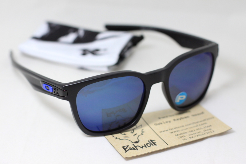 oakley garage rock valentino rossi oakley garage rock valentino rossi